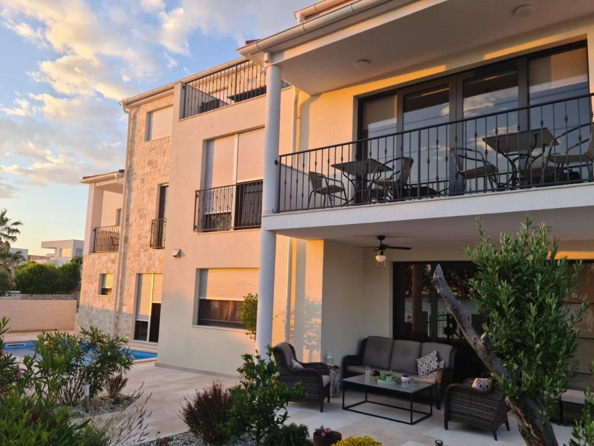 Appartments Akrapovic Vrsi Exterior foto